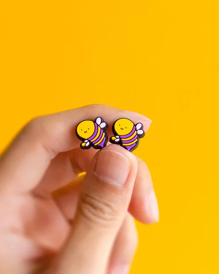 Enbee — mini stud earrings