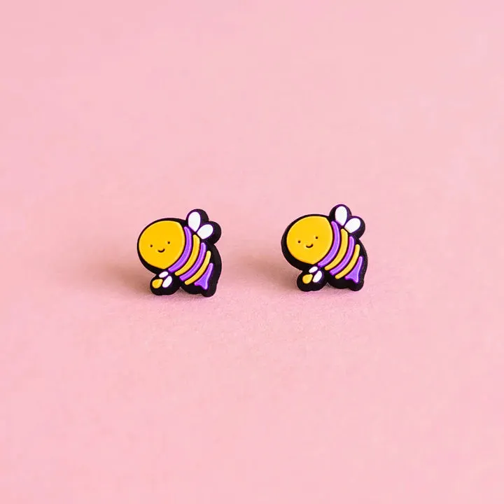 Enbee — mini stud earrings