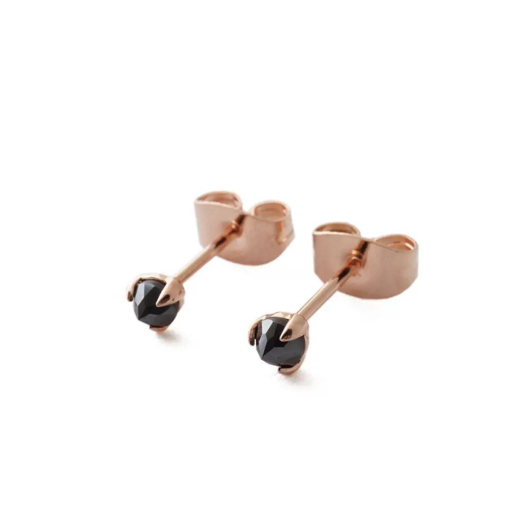 Iron Ore Point Solitaire Studs