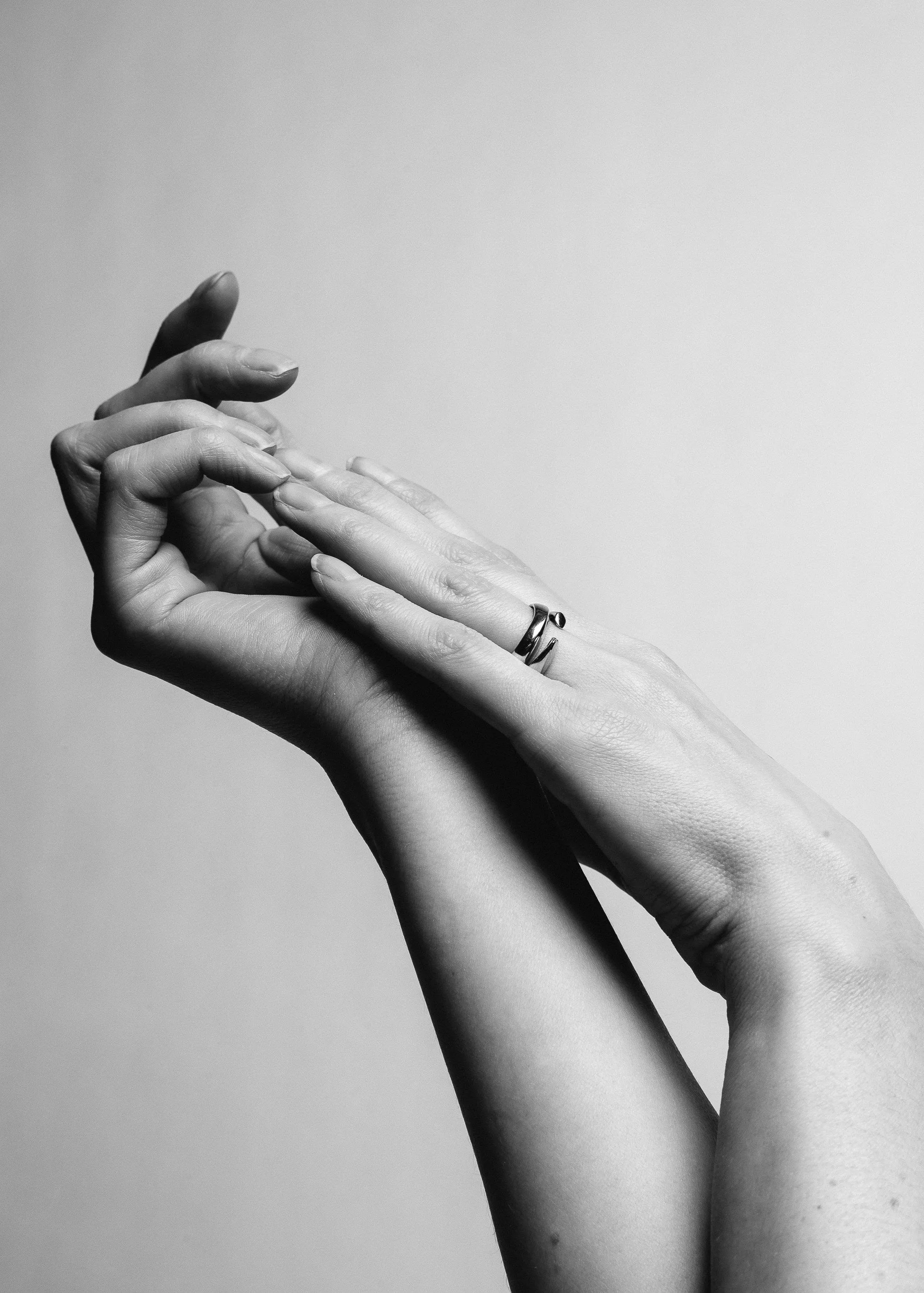 Sculptural Band